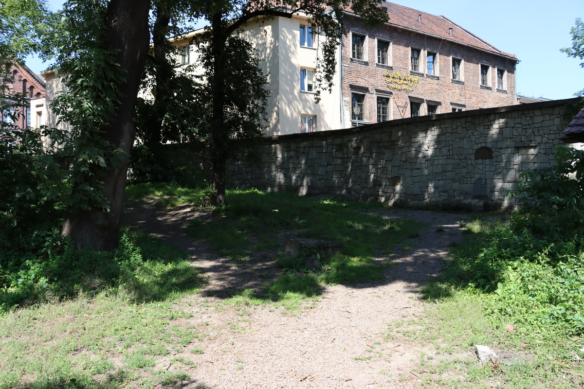 jewish cemeteries Kraków Remu